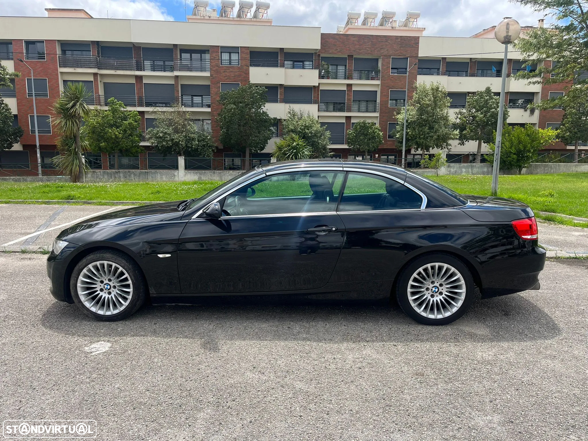 BMW 320 i Cabrio - 21