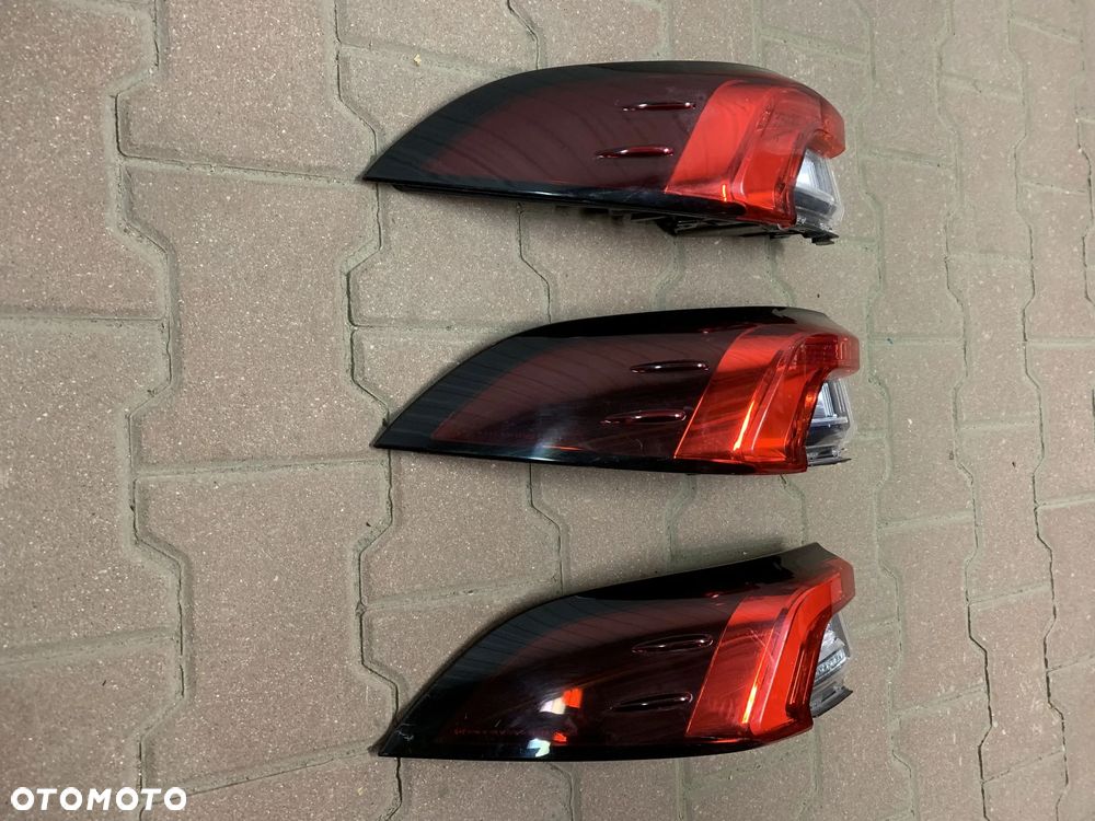 TOYOTA COROLLA E21 SEDAN 2019- LAMPA LEWA TYLNA TYŁ LED LEDOWA - 4