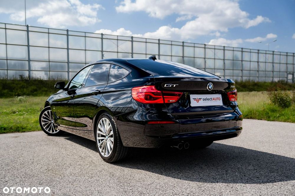 BMW 3GT 325d Sport Line - 5