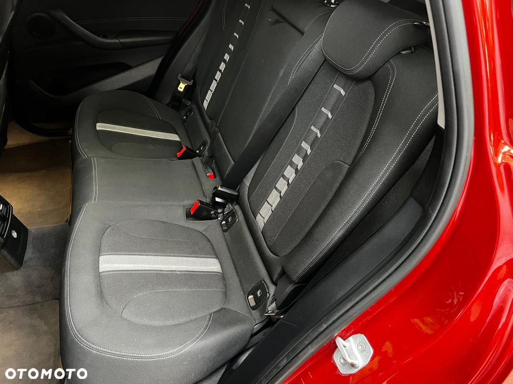 BMW X1 xDrive18d Advantage sport - 6