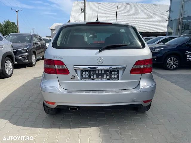 Mercedes-Benz B 170 BlueEFFICIENCY - 11