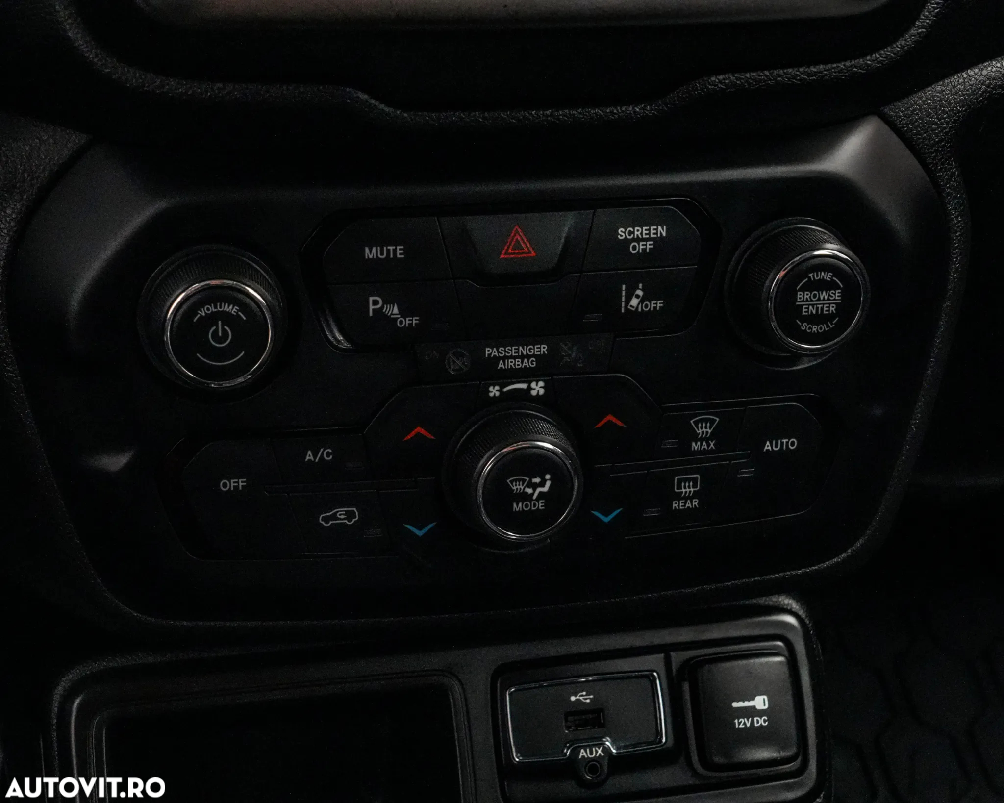Jeep Renegade 1.0 Turbo 4x2 M6 Longitude - 19