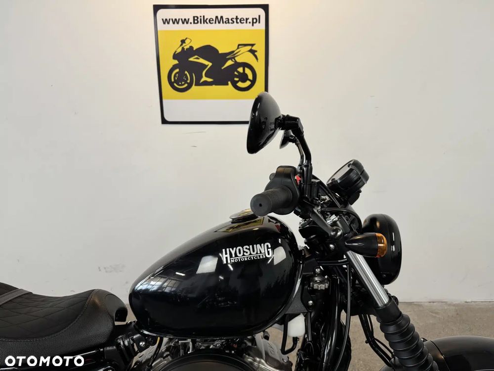 Hyosung GV - 10