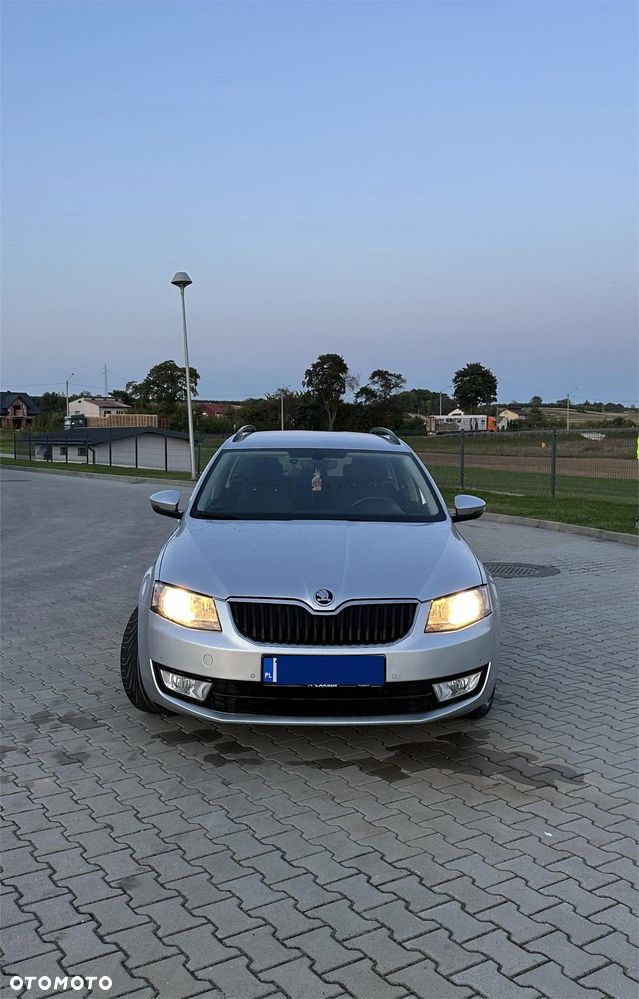 Skoda Octavia 1.6 TDI Active DSG - 19