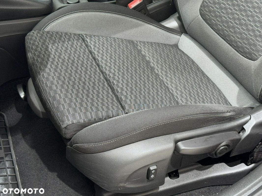 Opel Astra - 11