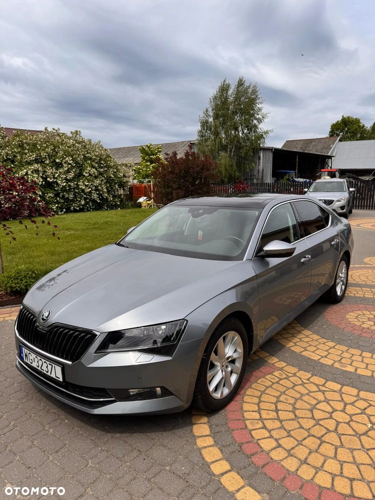 Skoda Superb 1.5 TSI ACT Active DSG - 1