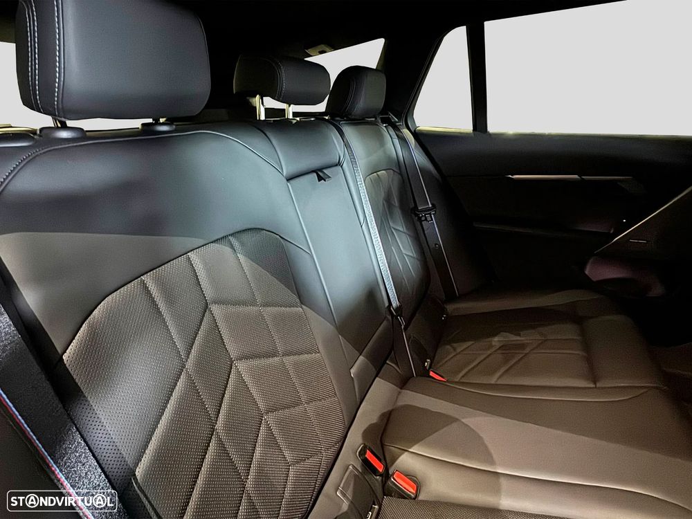 BMW i5 eDrive40 Pack Desportivo M Pro - 9