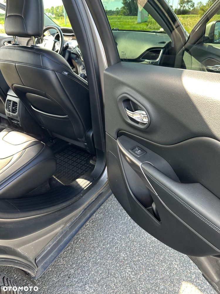 Jeep Cherokee 2.0 T Active Drive I Automatik Limited - 14