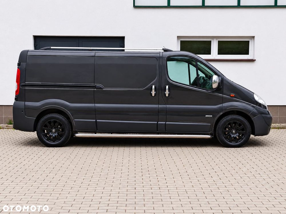 Opel VIVARO - 8