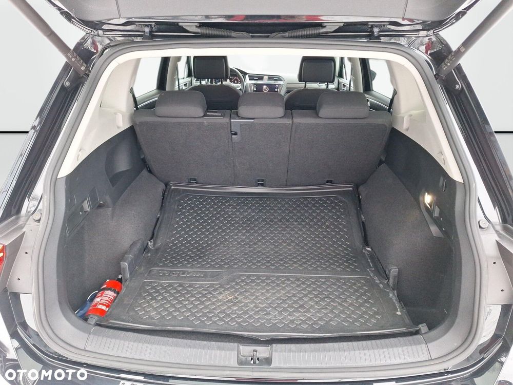 Volkswagen Tiguan Allspace 2.0 TDI 4Mot Elegance DSG - 15