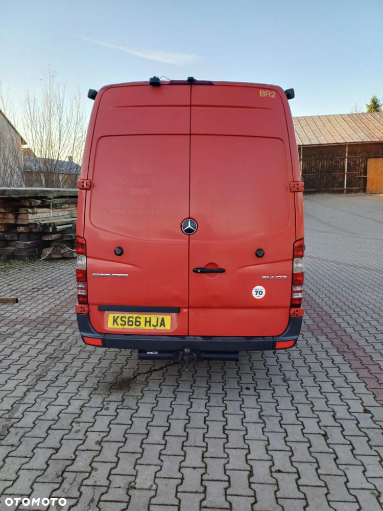 Mercedes-Benz Sprinter LWB - 15