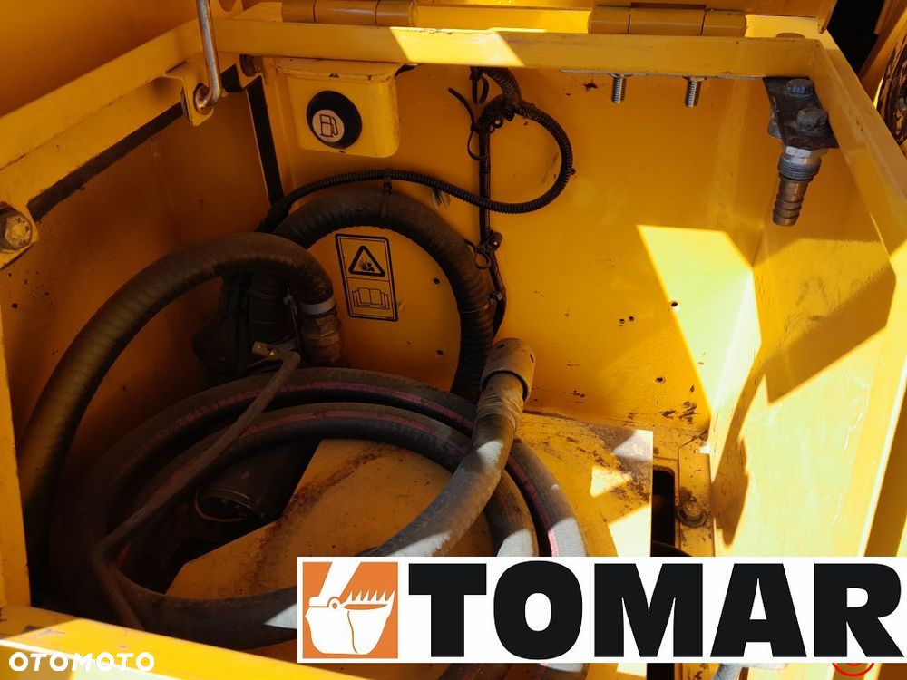 JCB JS 145 W - 21