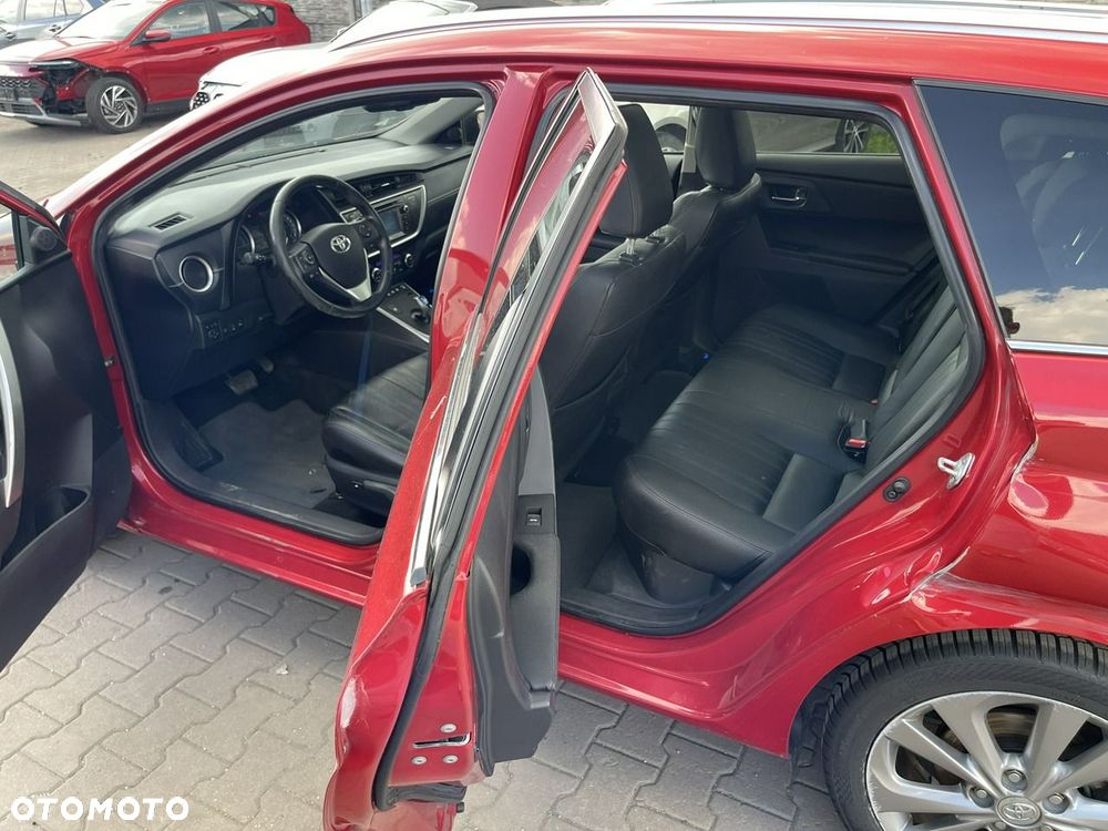 Toyota Auris 1.8 VVT-i Automatik Style Selection - 5