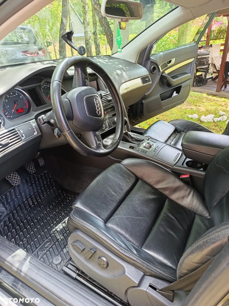 Audi A6 Avant 2.4 Quattro - 21