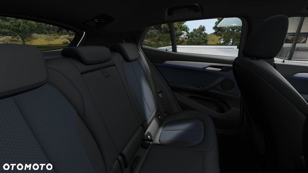 BMW X2 - 8