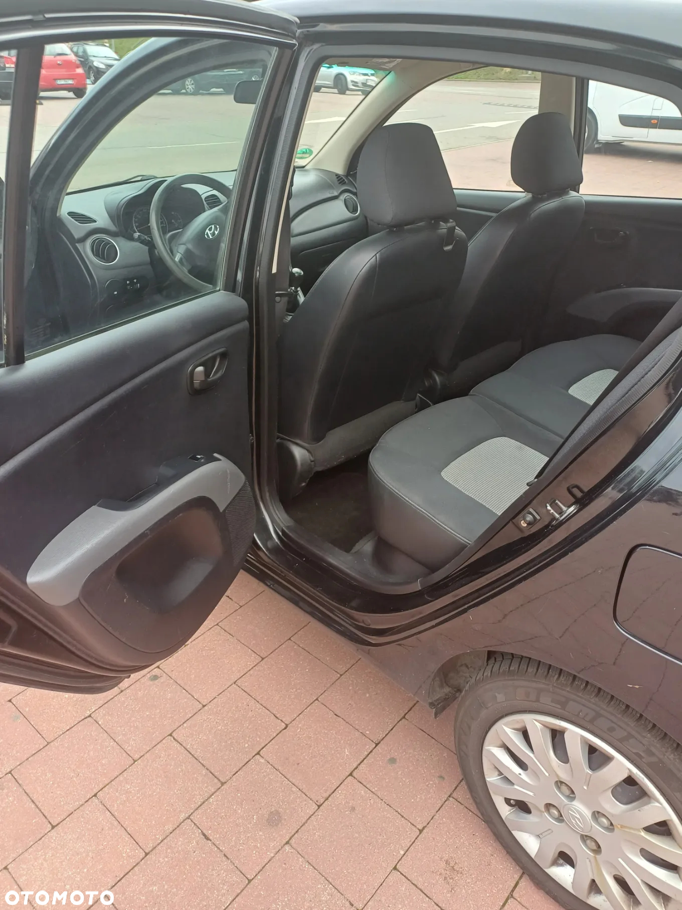 Hyundai i10 1.1 Edition Plus - 8