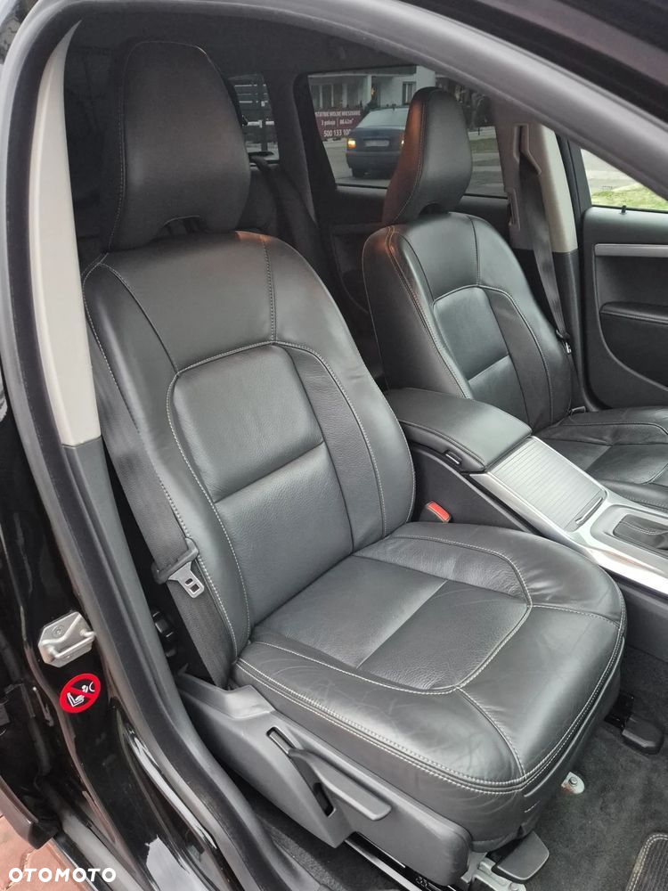 Volvo V70 D4 Geartronic Summum - 16