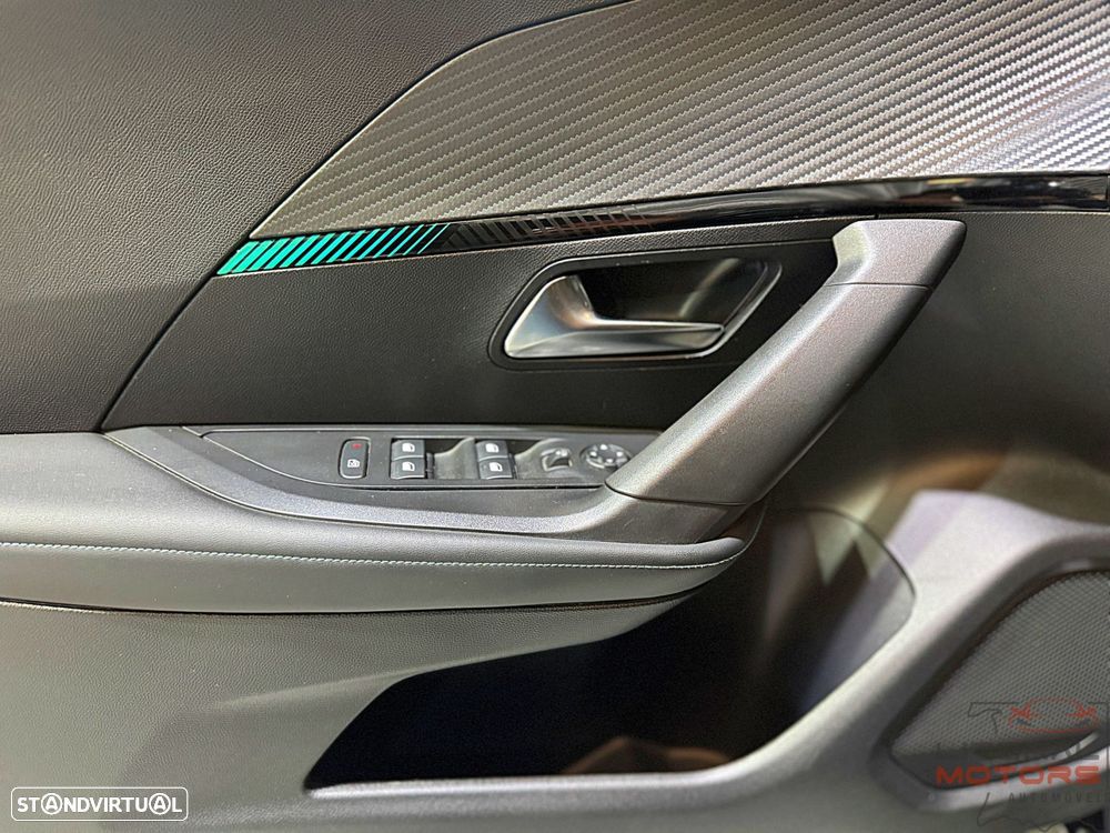 Peugeot e-2008 50 kWh Allure Pack - 18