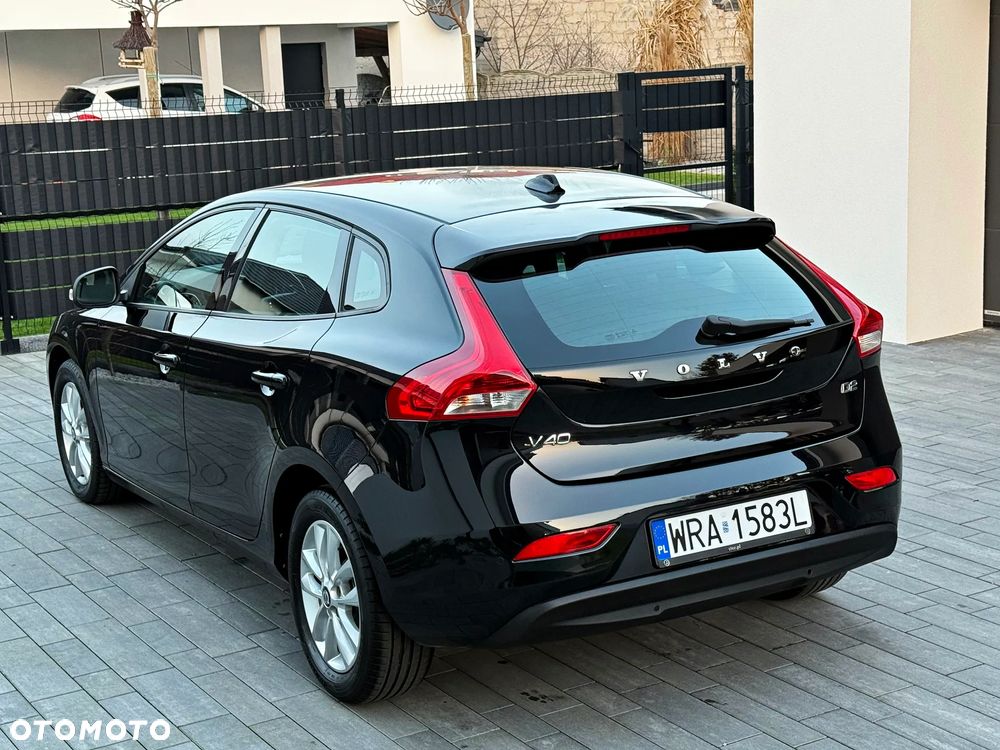 Volvo V40 D2 You - 19
