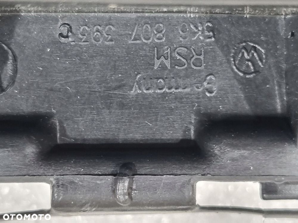 ŚLIZG ZDERZAKA LEWY TYŁ ORYGINAŁ VW GOLF 6 - 3