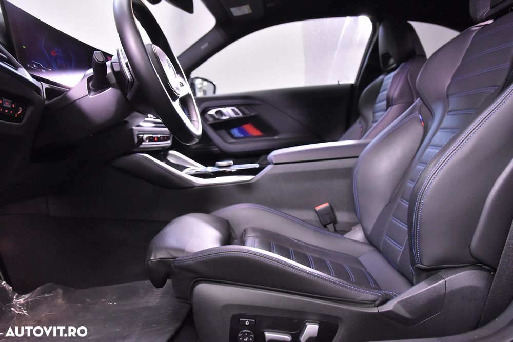 BMW M2 M240i xDrive - 27