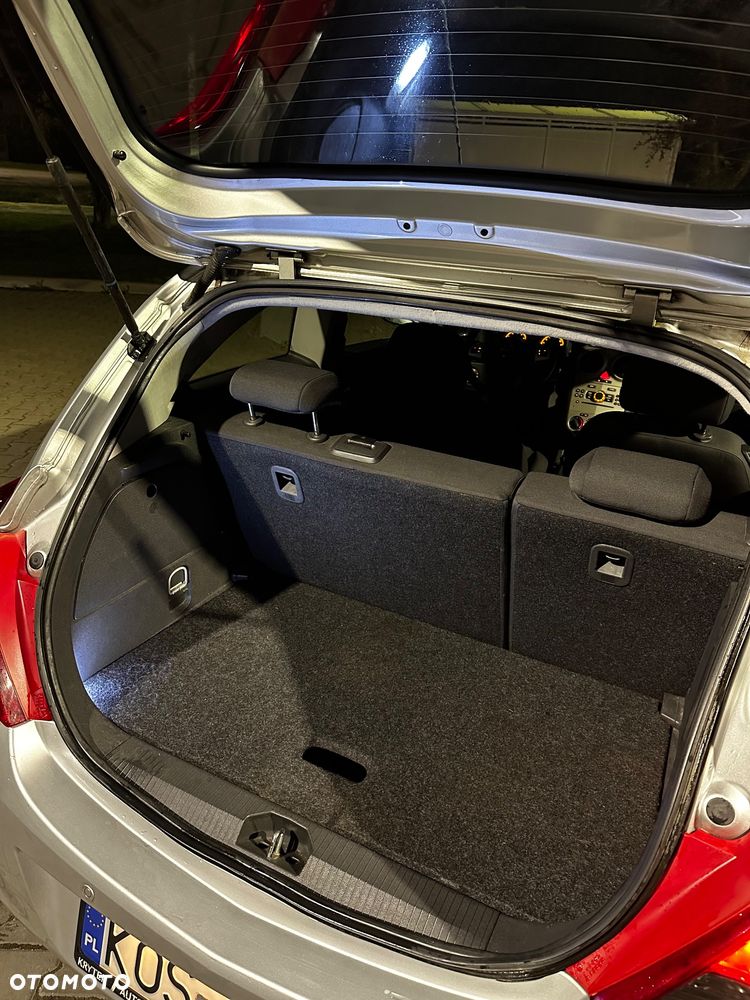 Opel Corsa 1.2 16V Silverline - 5