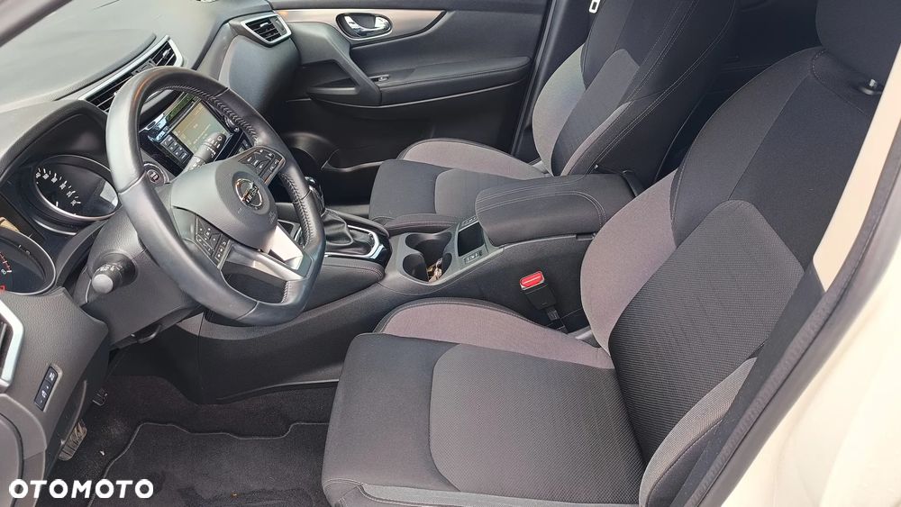 Nissan Qashqai 1.2 DIG-T Tekna Xtronic EU6 - 10