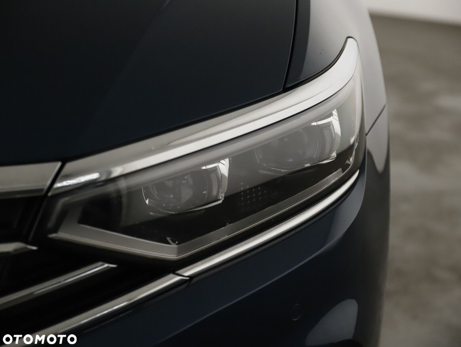 Volkswagen Passat 2.0 TDI 4Mot Elegance DSG - 30