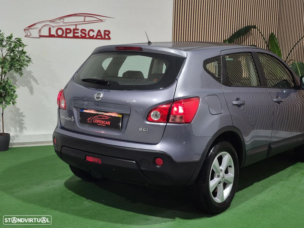 Nissan Qashqai 1.5 dCi Tekna Premium Pele Preta 17 - 6