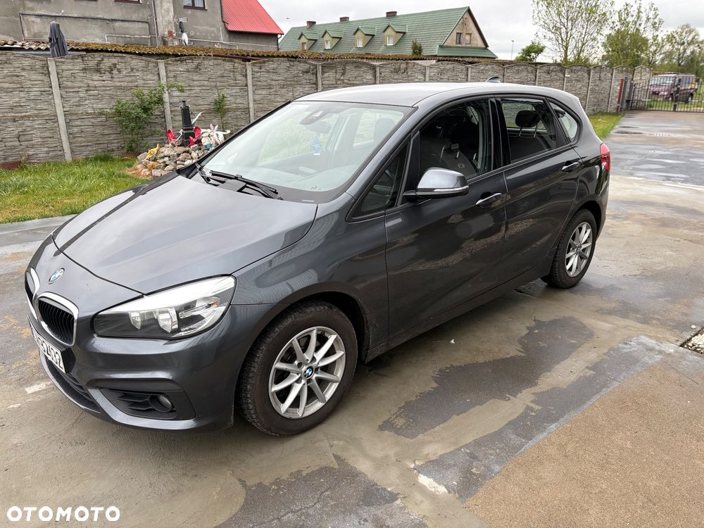 BMW Seria 2 216d - 4