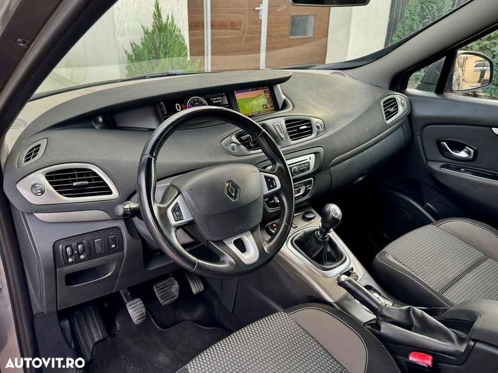 Renault Scenic - 27