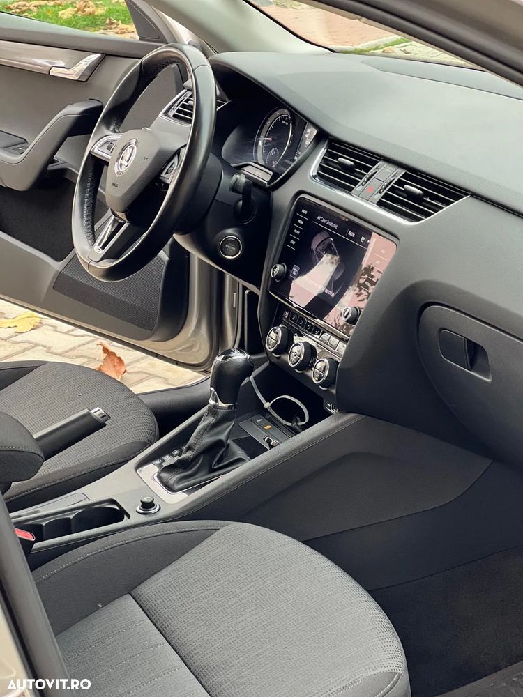 Skoda Octavia 1.5 TSI ACT DSG Clever - 7