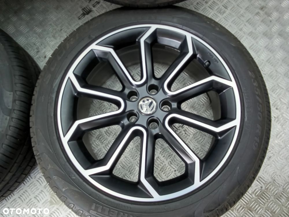 Koła Vw Taygo Tiguan Skoda Kodiaq Seat Terraco Audi Q3 8Jx19 et39 5x112 - 4