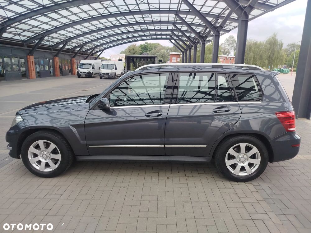 Mercedes-Benz GLK 220 CDI DPF 4Matic BlueEFFICIENCY 7G-TRONIC SPORT EDITION - 12