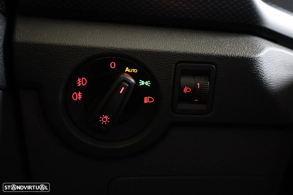 VW T-Cross 1.0 TSI OPF DSG Life - 25