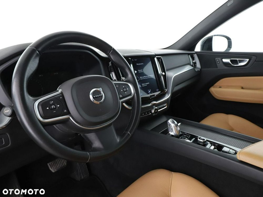 Volvo XC 60 T8 Twin Engine AWD Geartronic Inscription - 16