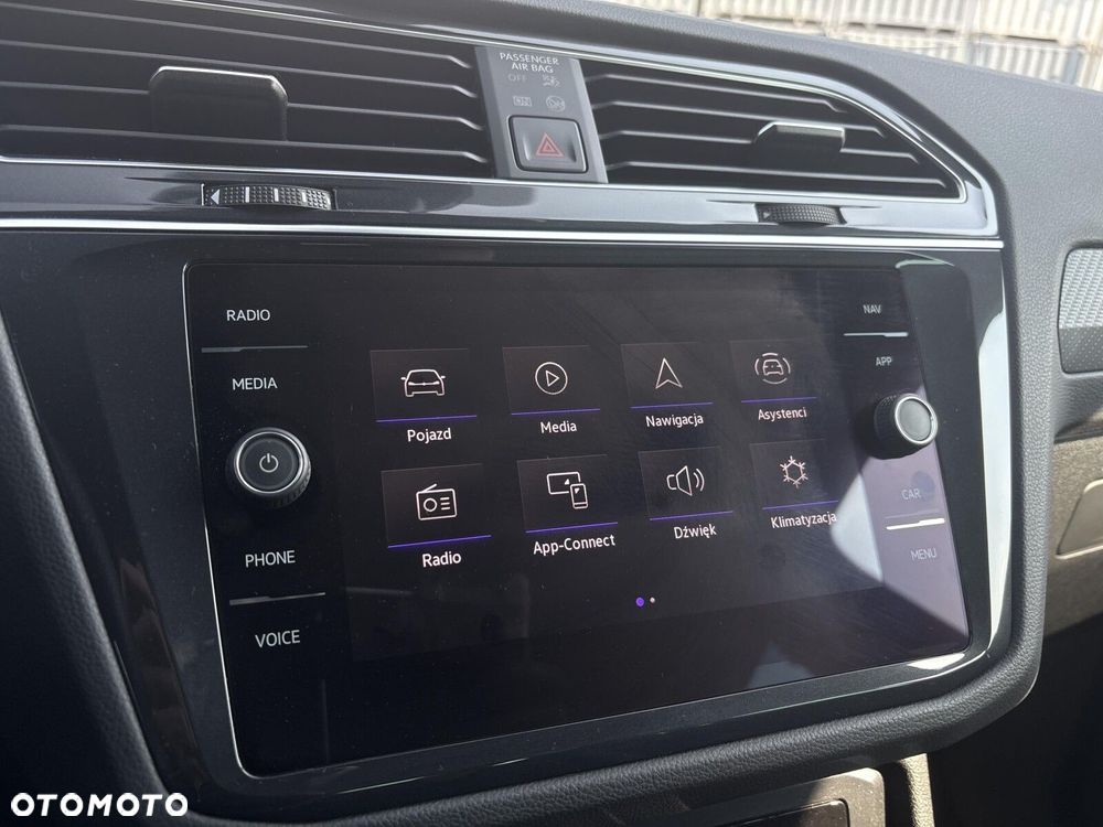 Volkswagen Tiguan 2.0 TSI 4Mot R DSG - 32