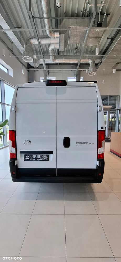 Toyota Proace MAX - 7