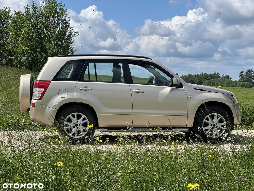 Suzuki Vitara - 4