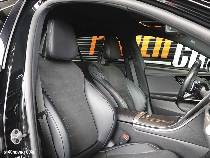 Mercedes-Benz C 300 e AMG Line - 13