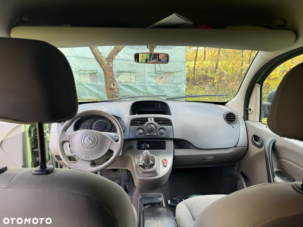 Renault Kangoo 1.6 16V Helios - 9