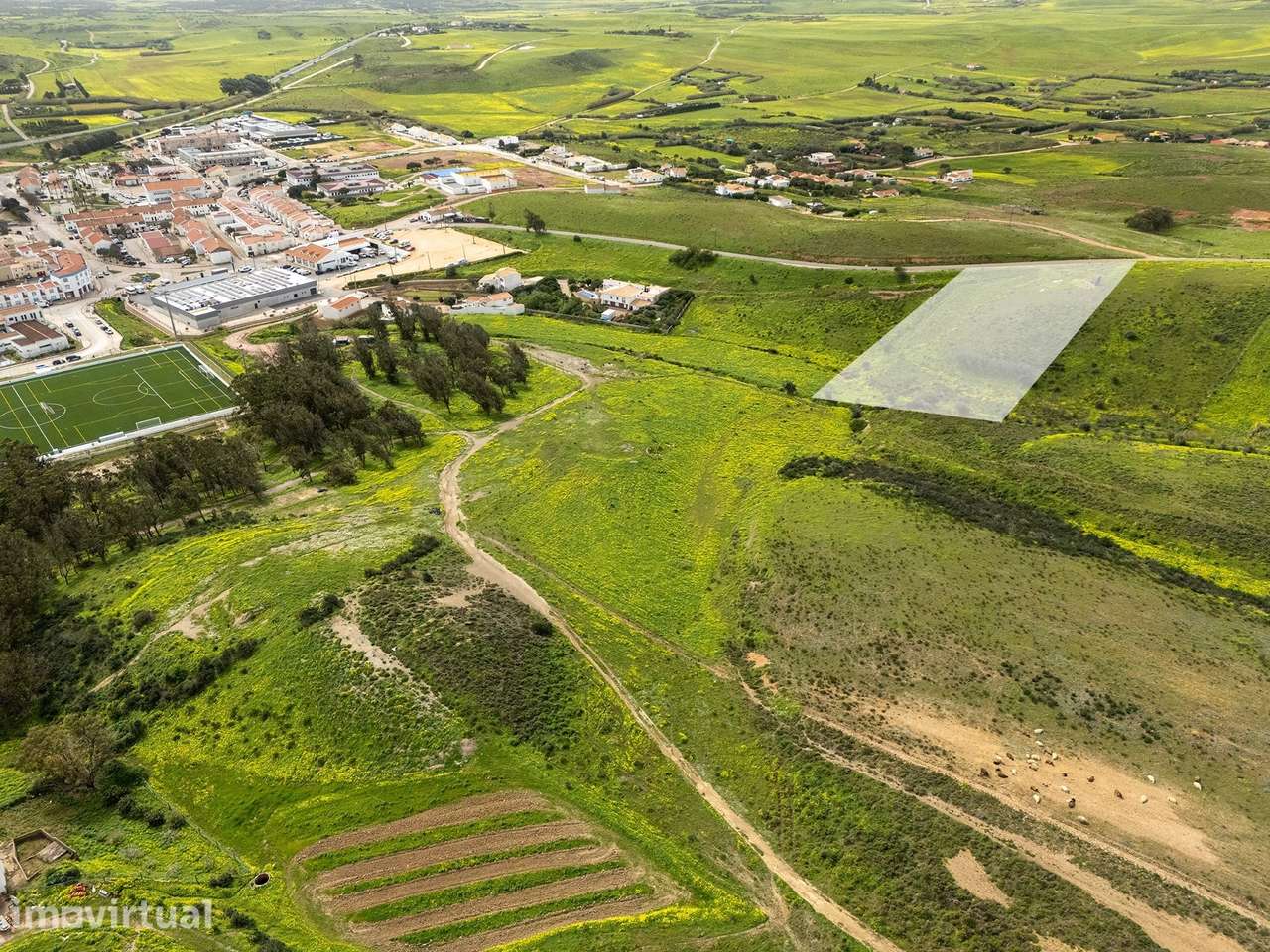 TERRENO RÚSTICO 5.560 m² + 50 m² RUÍNA, VILA DO BISPO - Grande imagem: 3/6