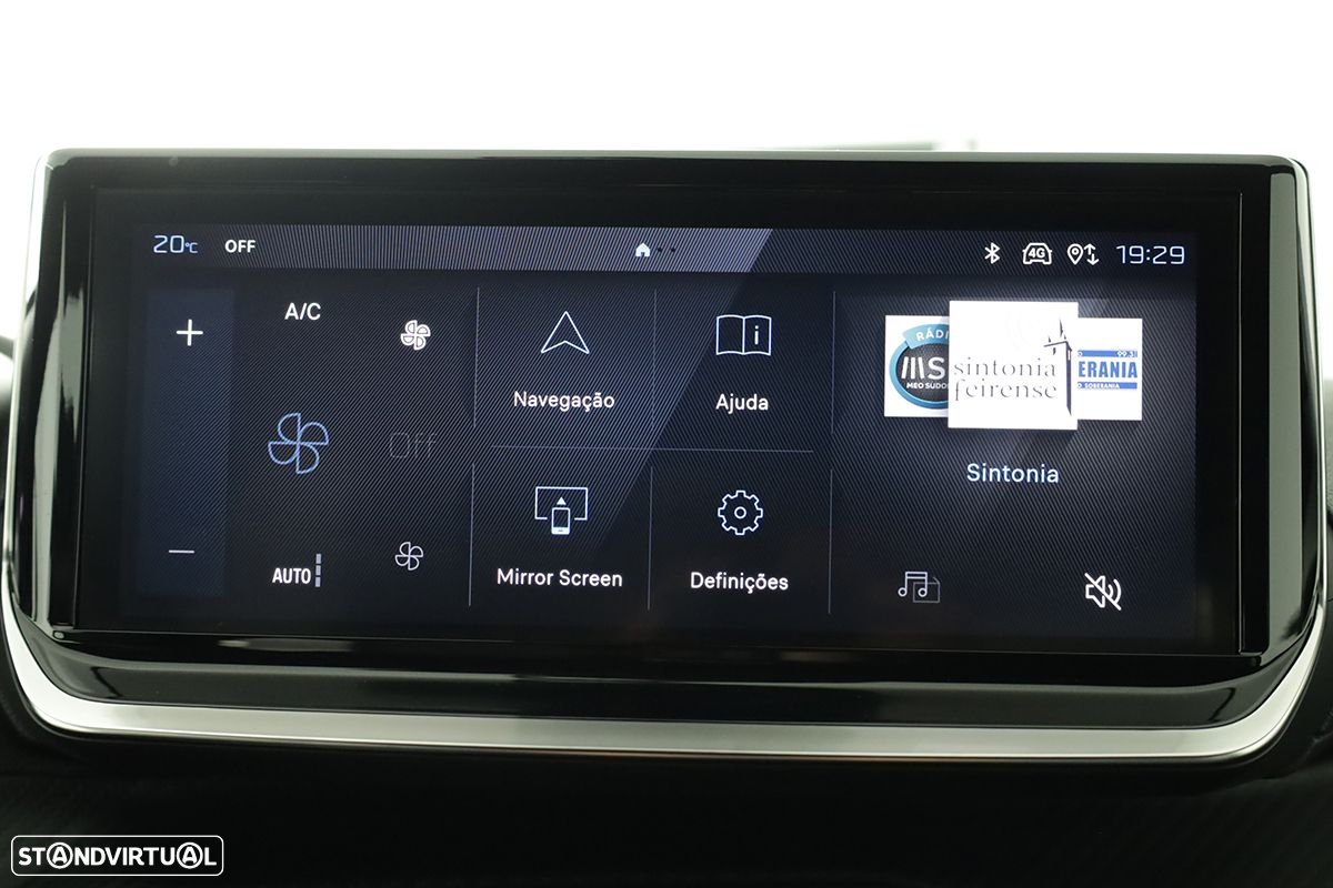 Peugeot 2008 1.2 PureTech Allure - 10