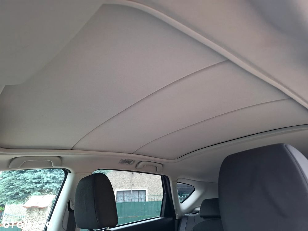 Nissan Qashqai - 25