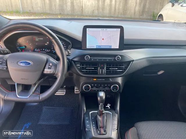 Ford Focus SW 1.0 EcoBoost Hybrid Aut. ST-LINE DESIGN - 24