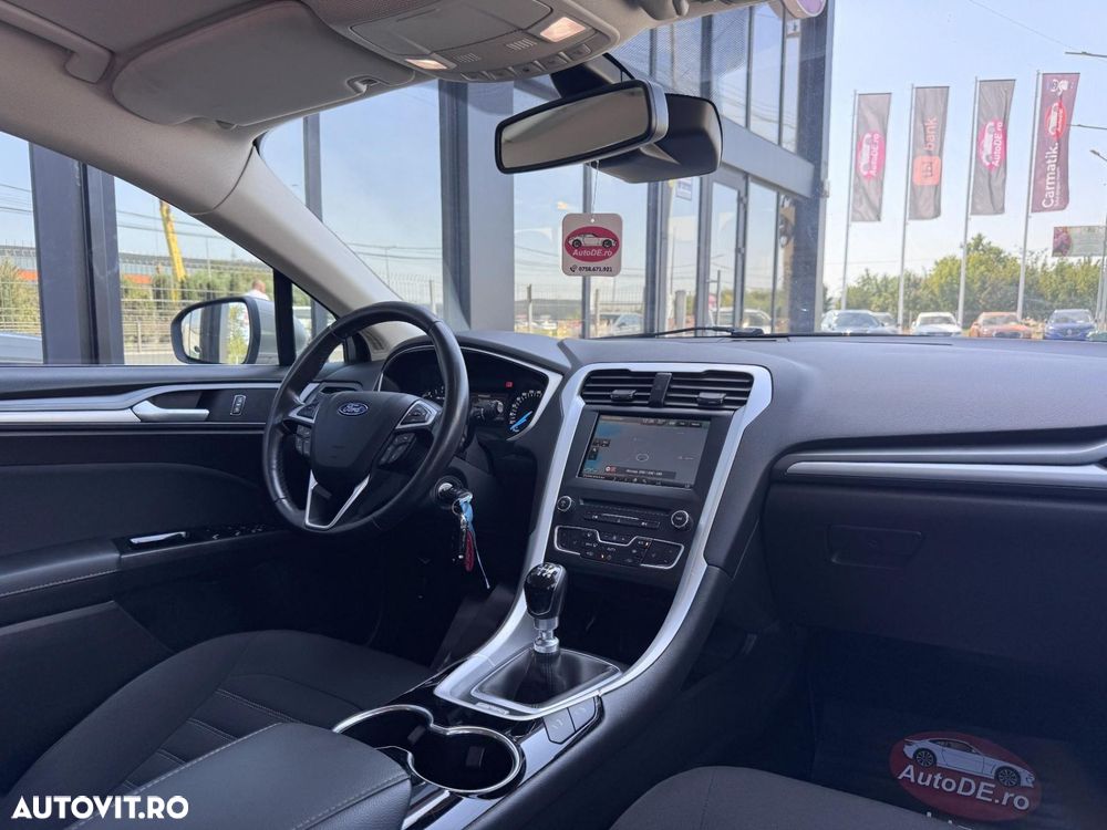 Ford Mondeo - 7