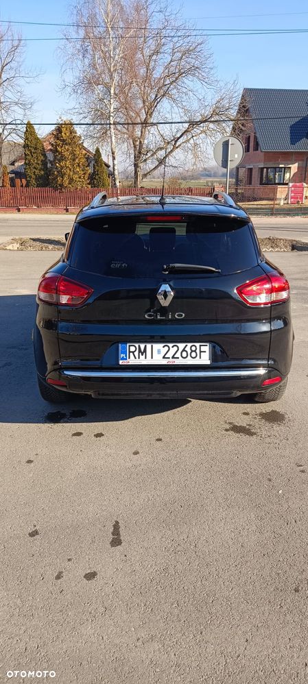 Renault Clio 1.2 16V 75 LIMITED - 19
