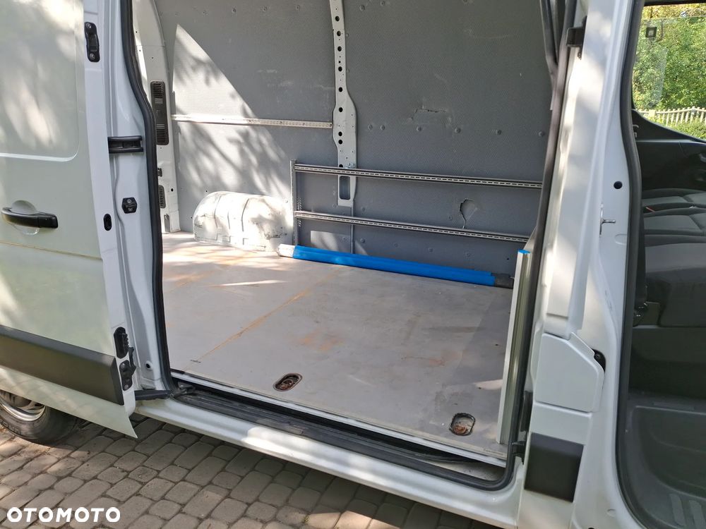 Renault Master 2.3 dci  136 KM L2H2 Salon PL - 30
