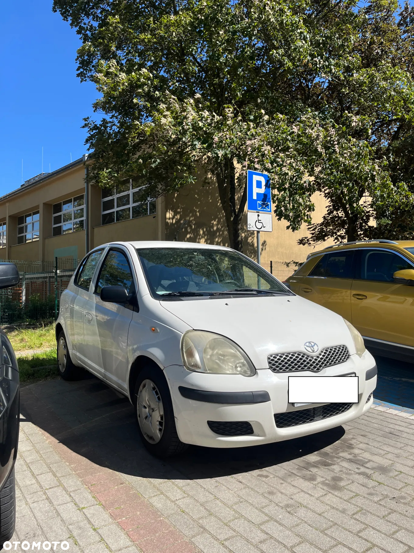 Toyota Yaris 1.0 Base - 3