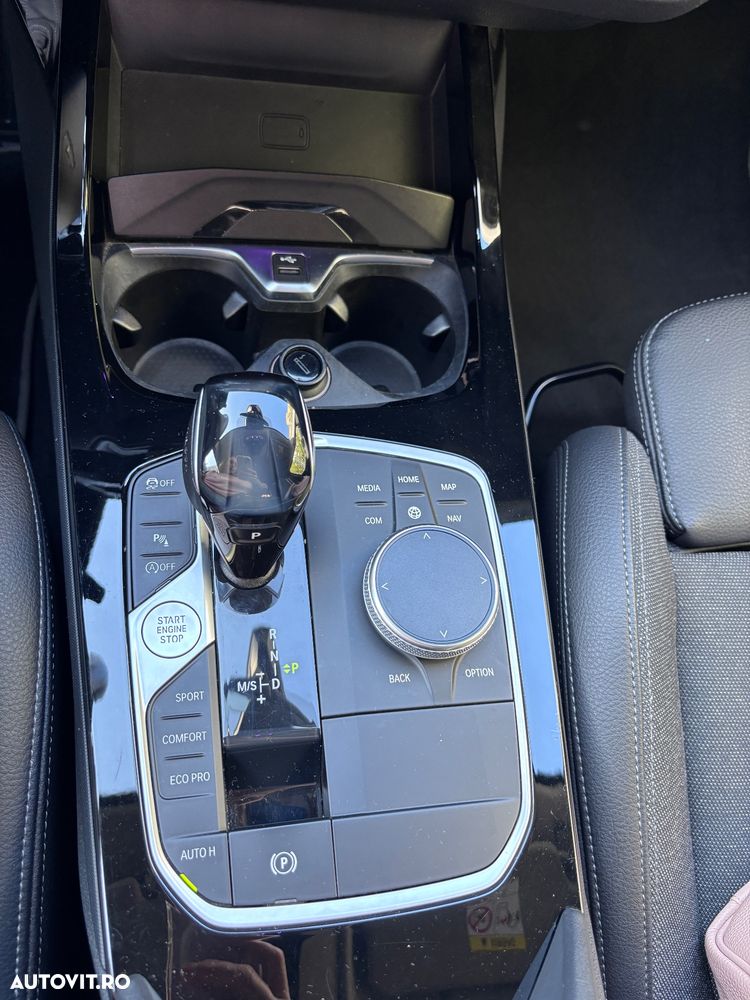 BMW Seria 1 120i Aut. Sport Line - 8
